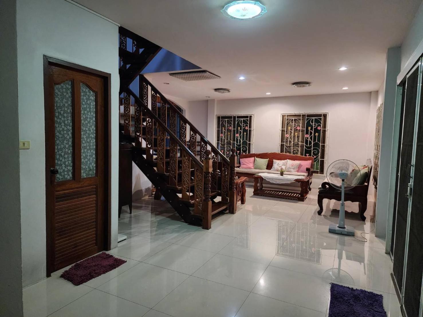 Loy Manee House Bed & Breakfast Пра Након Си Аютая Екстериор снимка